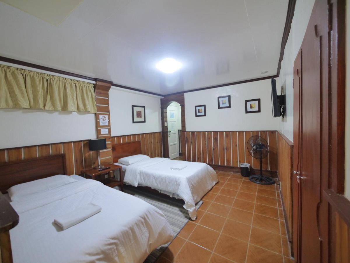 Mountain Lodge And Restaurant Baguio City Exterior foto